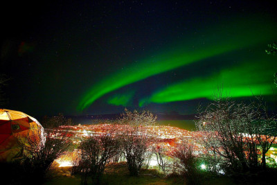 Nordlys over Narvik. Foto: Arctic Dome.