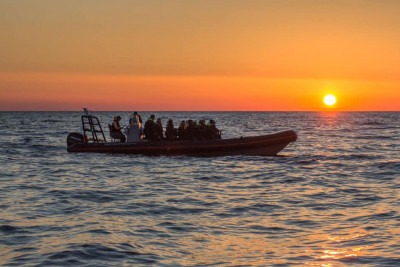 RIB-tur i solnedgang er en flott opplevelse! Foto: Havopplevelse.