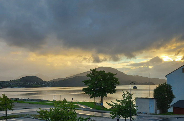 Utsikt over Ørstafjorden. Foto: Havila Hotel Ivar Aasen.