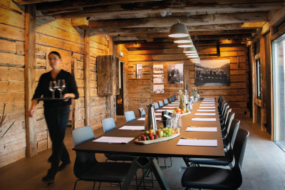 Et av flere møterom hos Skotholmen. Klar til å ta imot gjester. Foto: Skotholmen.