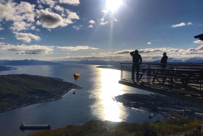 Utsikt over Narvik fra Fjellheisrestauranten. Foto: Narvikfjellet.