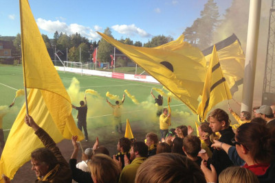 Glimt i Sør lager stemning når Bodø/Glimt spiller på bortebane. Foto: Adventure Tailor.