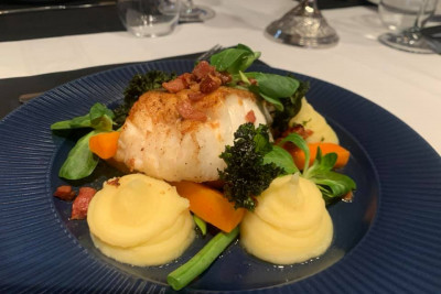 Fishland Horten har en bed meny, men spesialiteten deres ser fisk. Foto: Fishland Horten.