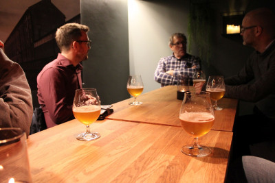 Ølsmaking og foredrag hos Horten Mikrobryggeri. Foto: Adventure Tailor.