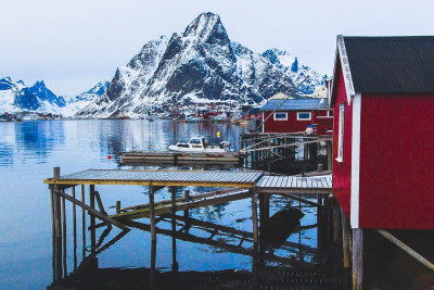 Fantastiske Reinebringen snødekt. Foto: Morten Pettersen.