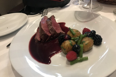 Oslo er full av restauranter av høyeste internasjonale kvalitet. Foto: Adventure Tailor.